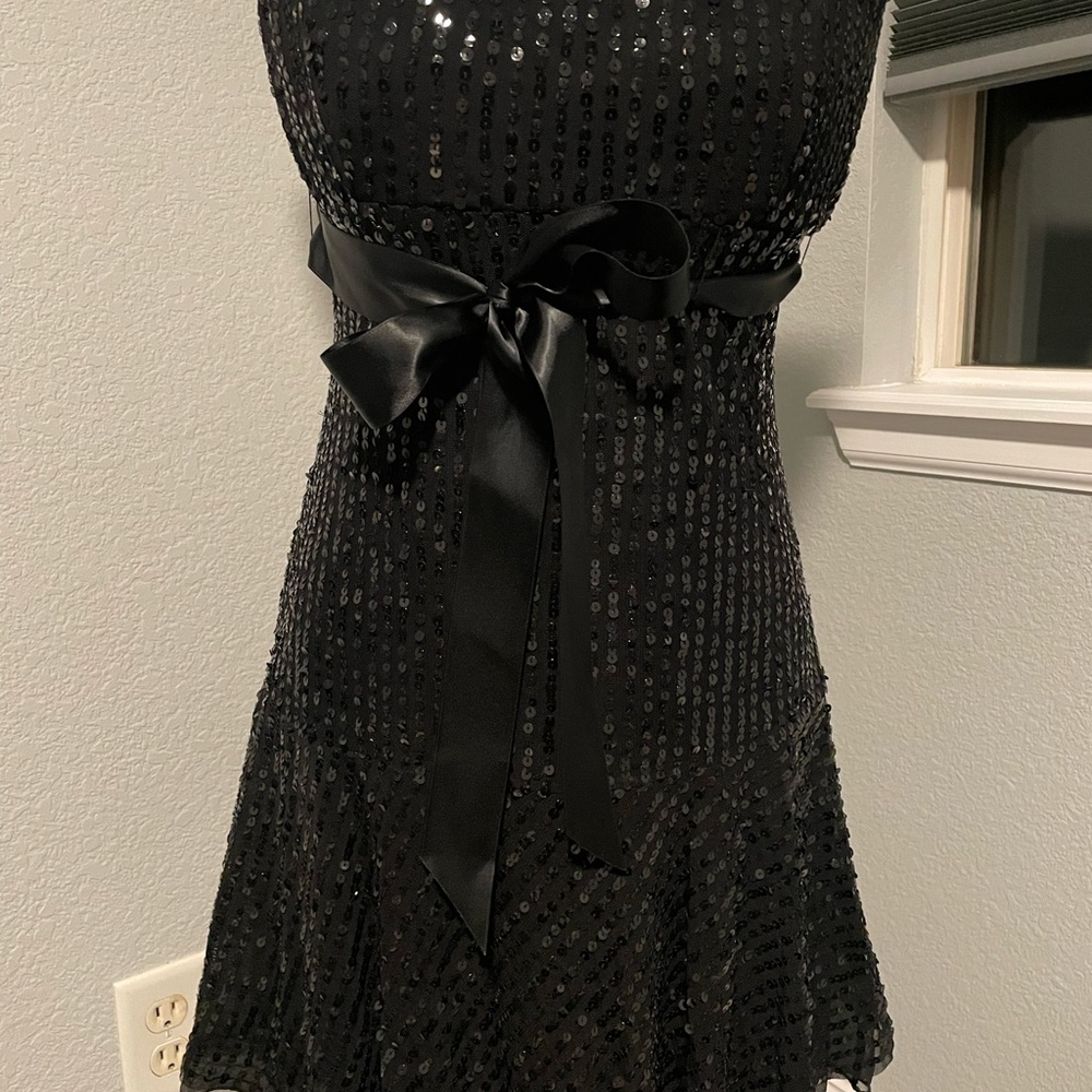 BCBG DRESS - Picture 3 of 5